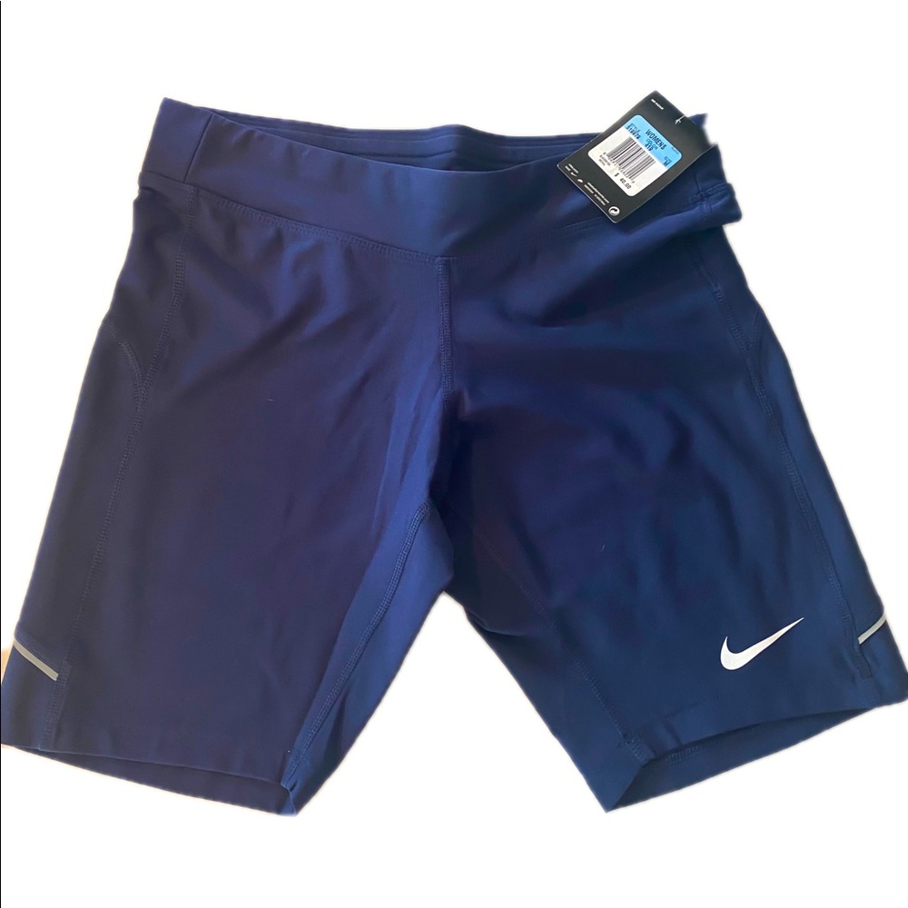 Women’s Medium Nike Running Shorts-New